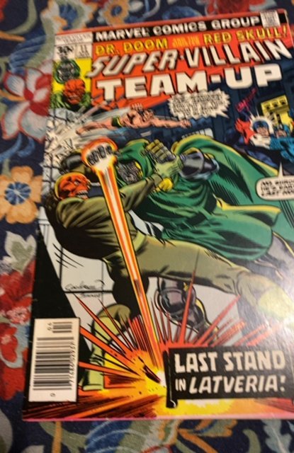 Super-Villain Team-Up #11 (1977)dr doom and red skull