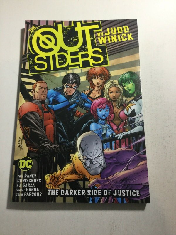 Outsiders The Darker Side Of Justice Nm Near Mint Tpb DC Comics