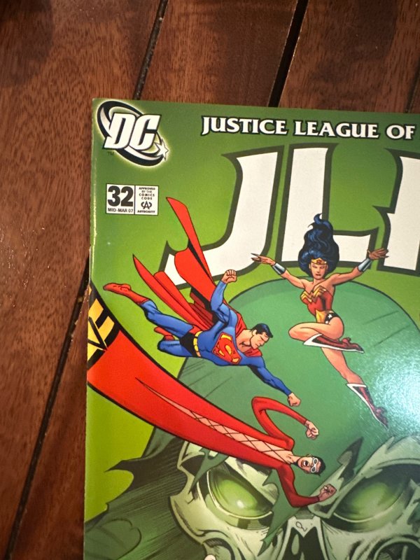 JLA: Classified #32 (2007)