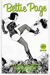 Bettie Page Alien Agenda #2 Cvr F Broxton 1:10 B&W Variant (Dynamite, 2022) NM