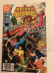 Batman and the Outsiders #5 : DC 12/83 Fair; Newsstand, Katana, Starfire