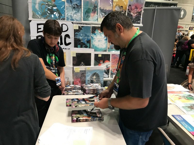 MARVEL LEGACY #1 EXCLUSIVE NEW YORK COMIC CON SIGNED EDITION BY ESAD RIBIC!