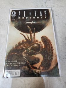 Aliens: Defiance #3