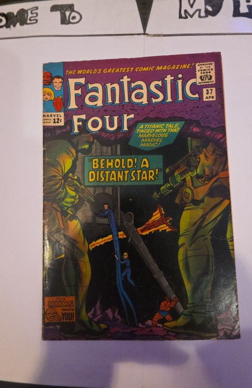Fantastic Four #37 (1965) Behold! A distant star mod foxxing/ tanning