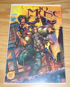 10th Muse #2 VF/NM dynamic forces stephen platt variant w/COA (#811 of 1,999)