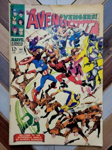 AVENGERS #44 GD 2.0 (Marvel 1967) Death RED GUARDIAN, Black Widow Origin BUSCEMA