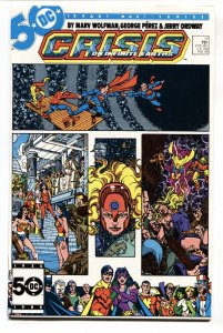Crisis on Infinite Earths #11  1986 - DC  -NM- - Comic Book