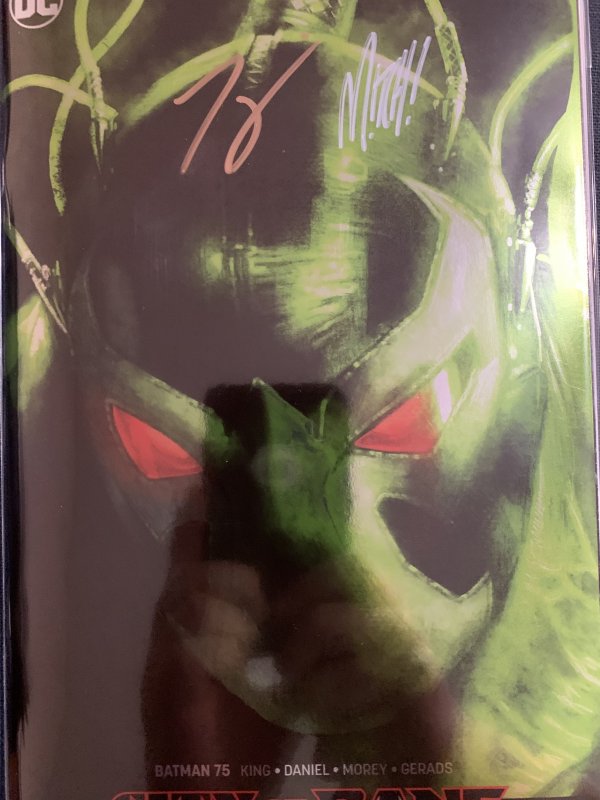 SDCC 2019 Exclusive Batman 75 City of Bane 2x Signed with COA