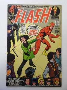The Flash #204 (1971) VG+ Condition centerfold detached bottom staple