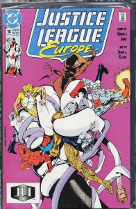 Justice League Europe #18 (1990) Crimson Fox