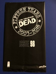 THE WALKING DEAD FIFTEEN YEARS 2003-2018 ISSUE #98 / BAGGED /NM