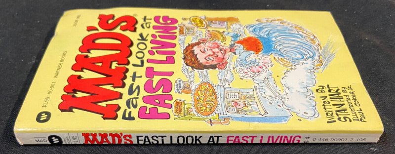 MAD'S FAST LOOK AT FAST LIVING PAPERBACK BOOK VF-