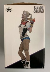 Icon Heroes Suicide Squad Harley Quinn Collectible Statue Limited Edition  