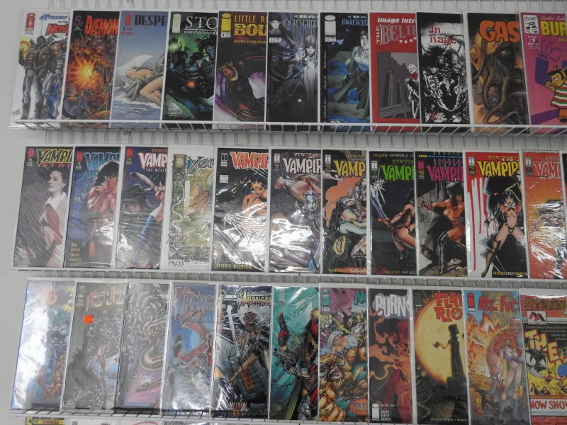 Huge Lot 150+ Comics W/ Vampirella, Dawn, Avengelyne, Razor+ Avg VF+ Condition!!