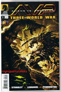 ALIENS vs PREDATOR #2 - Three World War, VF+, Battle, 2010, more in store