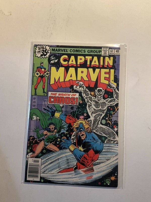 Captain Marvel 61 Near Mint- Nm- 9.2 Marvel  