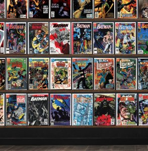Huge Lot 150+ Comics with Batman, The Legion, Outsiders, Justice League & More!