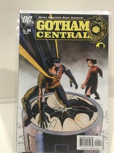 Gotham Central #35 (2005)
