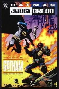 Batman/Judge Dredd: Vendetta in Gotham #1