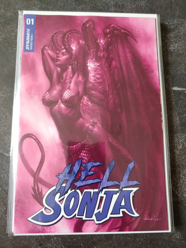 Hell Sonja #1 (2022)  LUCIO PARRILLO VARIANT