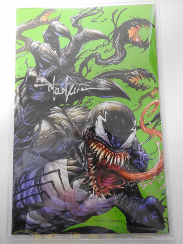 Venom #25 Tyler Kirkham Exclusive Variant Signed W/ COA!