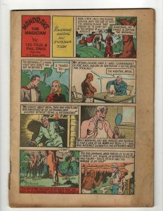 8 Comics Blondie Mandrake 11 Magic 8 Kids Classics Illustrated # 100 104 107 NE6 