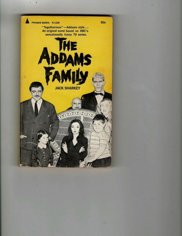 3 Books Out of My League Strangers From Earth The Addams Family Comedy JK12