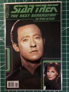 Star Trek: The Next Generation: The Space Between #1, 2, 3, 4, 5, 6 (2007)