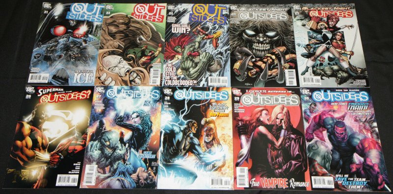 Modern DC BATMAN & THE OUTSIDERS VOL. 2 41pc Count High Grade Comic Lot Batgirl