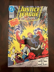 Justice League Europe #17 (1990) - NM