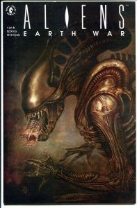 ALIENS EARTH WAR #1, NM+, Sam Kieth, John Bolton, 1st, more Horror in store