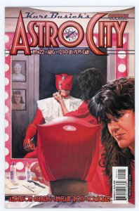 Kurt Busiek's Astro City #22 Alex Ross NM