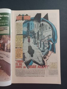 Detective Comics #457 - Batman - 1st Leslie Thompkins - 1976 - VG