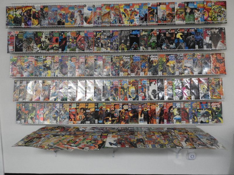 Huge Lot of 180+ Comics W/ Ghost Rider, Batman, Swamp Thing Avg VF- Condition!