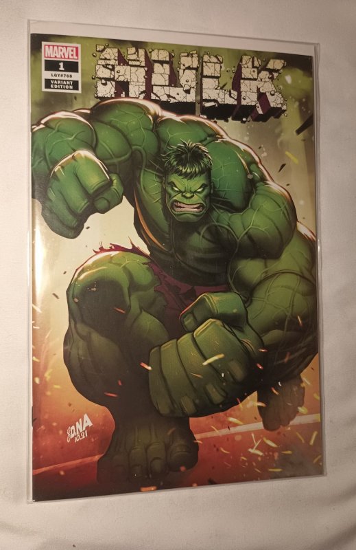 Hulk #1 variant (lgy#768) David Nakayama