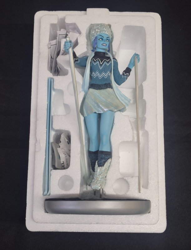 DC Collectibles DC Bombshells Killer Frost Statue 12/500