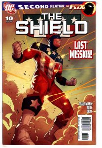 The Shield #10 (2010) The Fox DC Comics