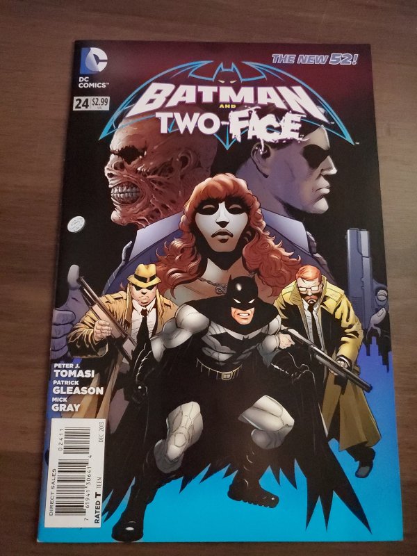 Batman and Robin (2011) (V2) #24 (9.0) (Batman and Two-Face)