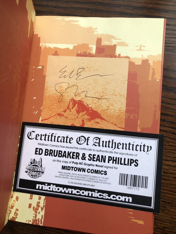 Pulp #1 SIGNED w/ COA NEW! Hardcover Western Comic Brubaker Philips 2020 Image