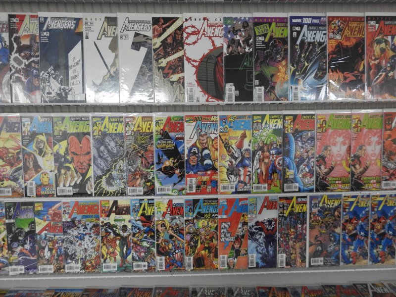 Huge Lot 140+ Comics W/ Avengers and Spider-Man! Avg. VF Condition!