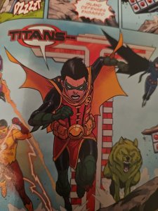 NEW 100 PAGE GIANT WALMART DC AQUAMAN 1 VF+ VS BLACK MANTA