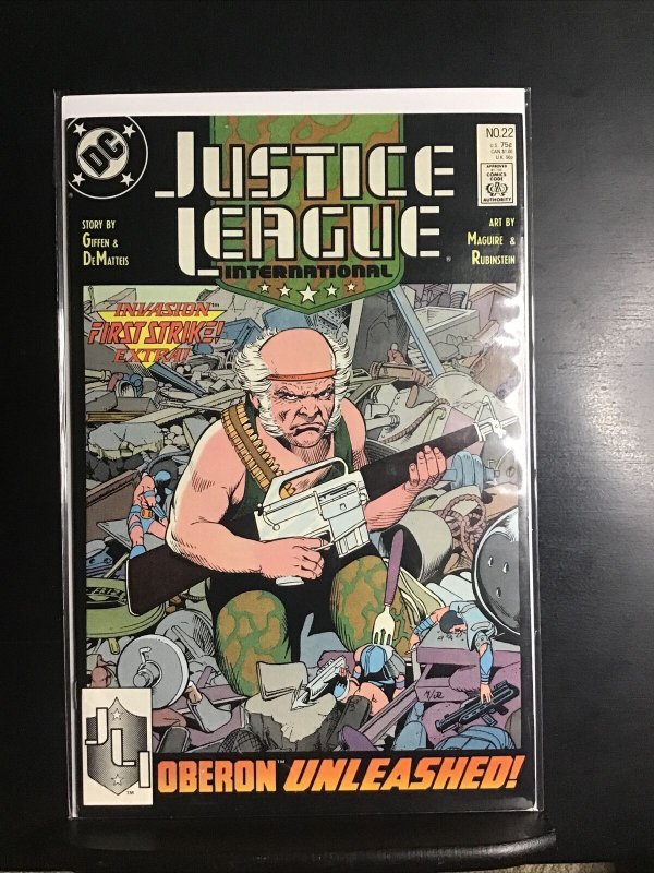 Justice League International 22, 23 (JLI) / DC / 1988 / Invasion First Strike! 