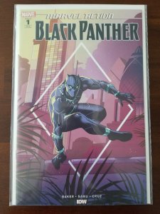 Black Panther #1 Marvel NM Retailer Incentive 1:10 Variant - Paulina Ganucheau