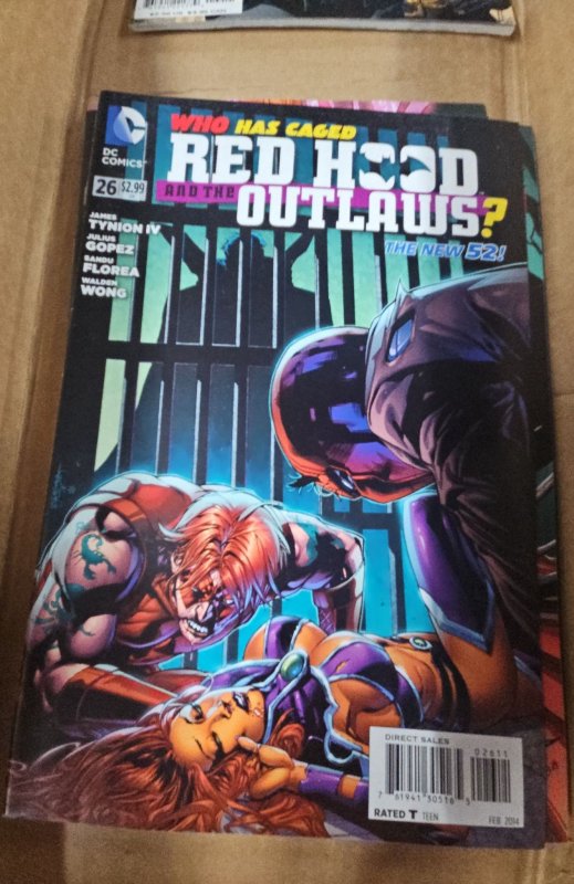 Red Hood and the Outlaws #26 (2014)
