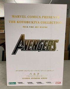 Kotobukiya Marvel Hulk Fine Art Statue Classic Avengers Series Slight Damage