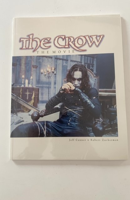 The Crow behind the scenes tpb
