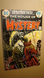 HOUSE OF MYSTERY 221 *SOLID COPY* WRIGHTSON THORNE KULATA ART DC COMICS