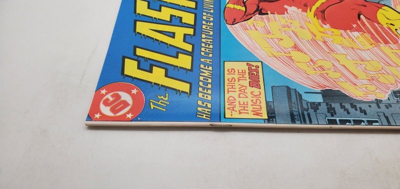 FLASH #307 (1981) DR FATE APPEARS, NM