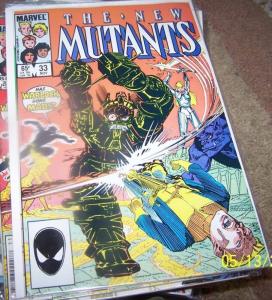 NEW MUTANTS  # 35  1986  marvel   X MEN   magnetos in charge xavier school