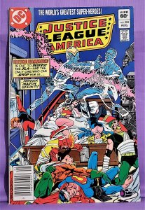 Justice League of America #205 (DC 1982)